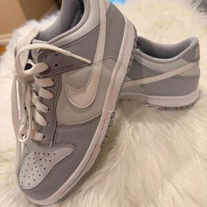 Nike Dunk Low Two-Toned Grey (GS)